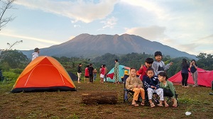 Giri Pangrango Camping